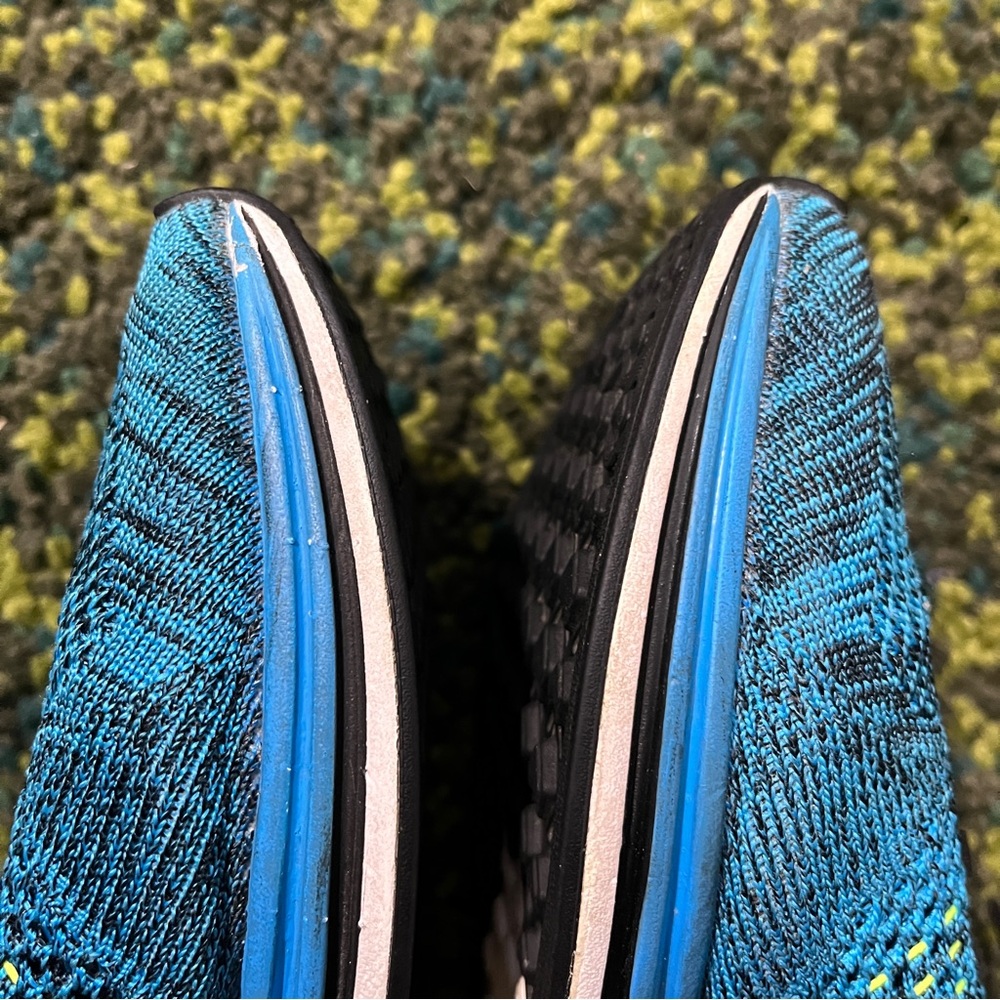 Nike Flyknit Racers ‘Blue Glow’ (8) - Picture 8 of 10